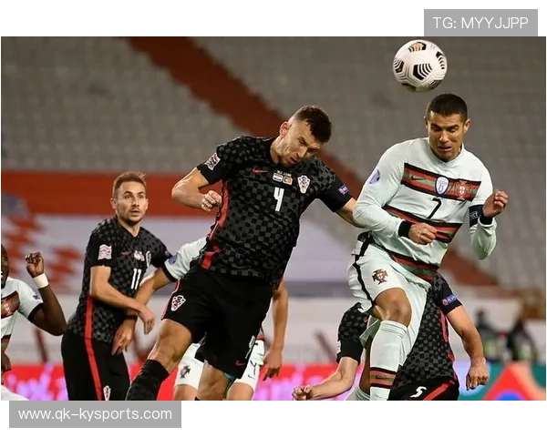 克罗地亚队在巴黎奥运会手球比赛中展现出高效的传球配合，克罗地亚踢球怎么样